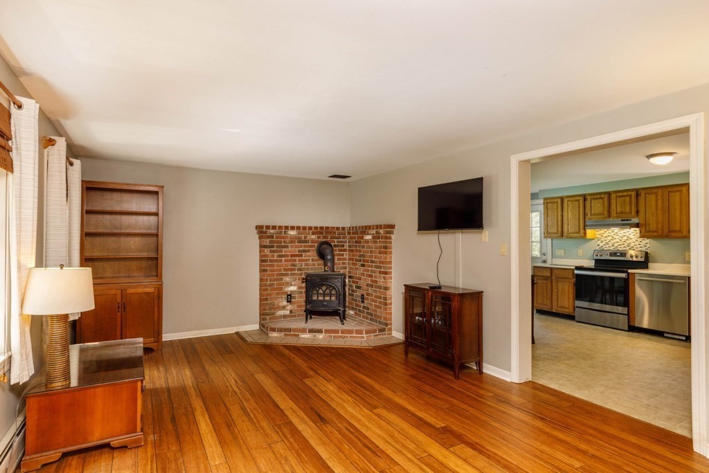 144 Neilson Road New Salem, MA 01355 - Photo 3 of 19 Gallery Image 3