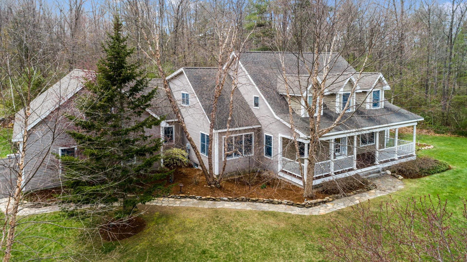 114 North Mason Road Brookline, NH 03033 - Photo 1 of 40