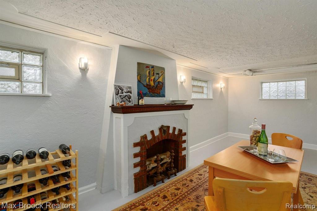 13 Devonshire Road Pleasant Ridge, MI 48069 - Photo 37 of 45 Gallery Image 37