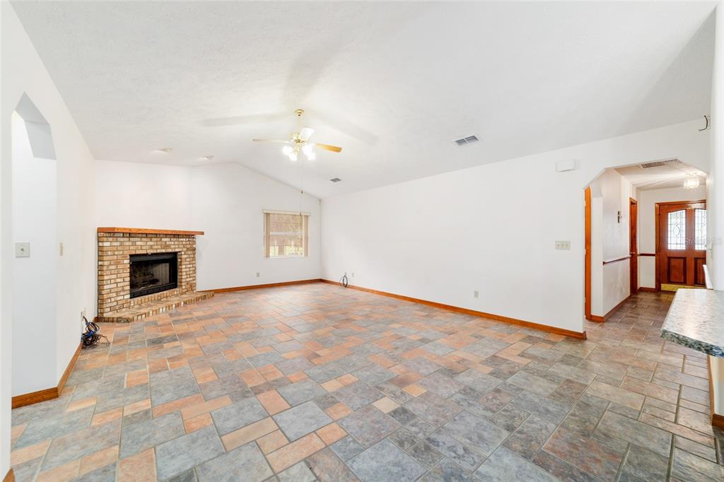 5980 Northeast 57th Loop Silver Springs, FL 34488 - Photo 18 of 79 Gallery Image 18