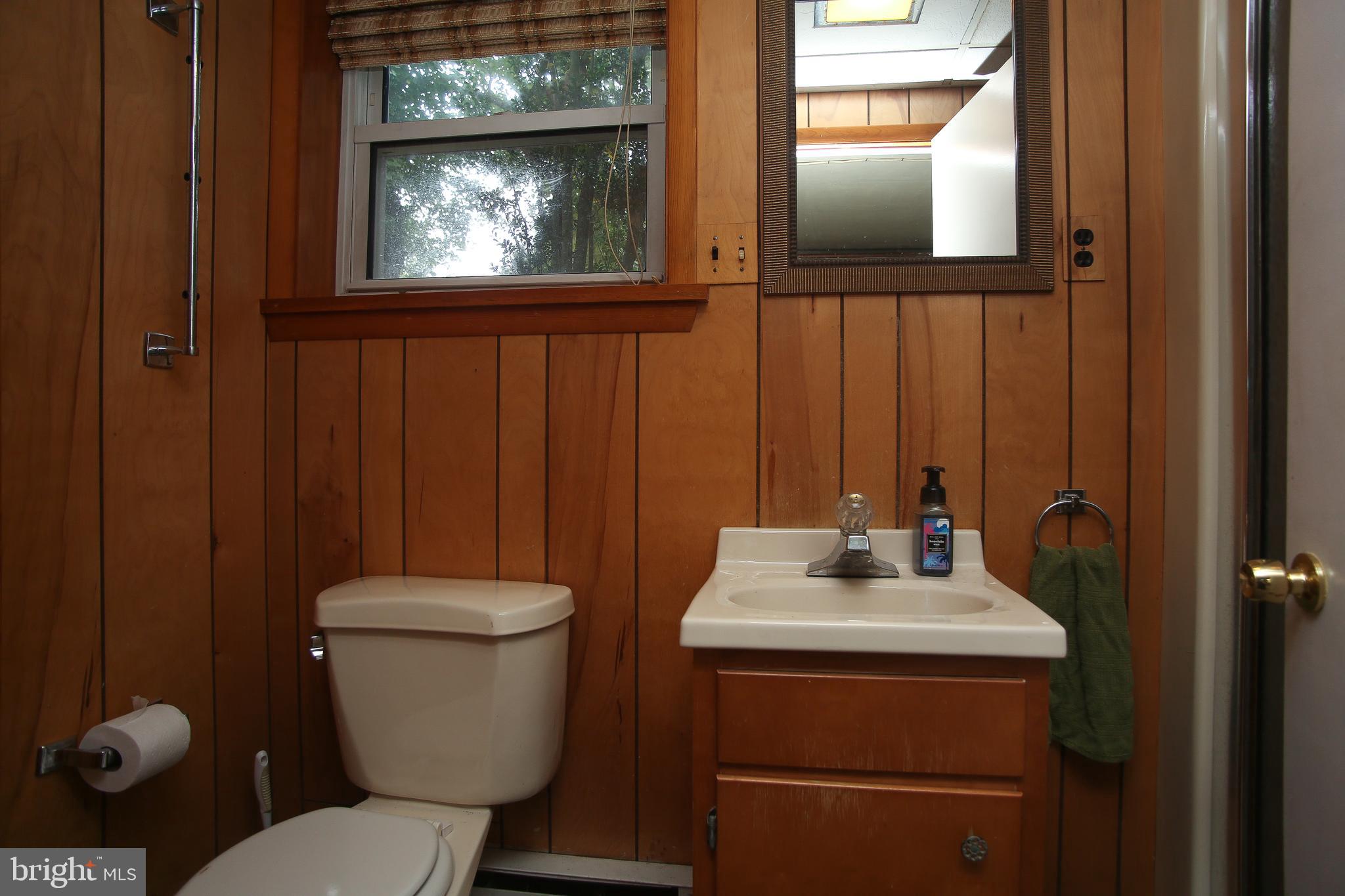 17 Ardsley Road Yardley, PA 19067 - Photo 11 of 20 Bathroom