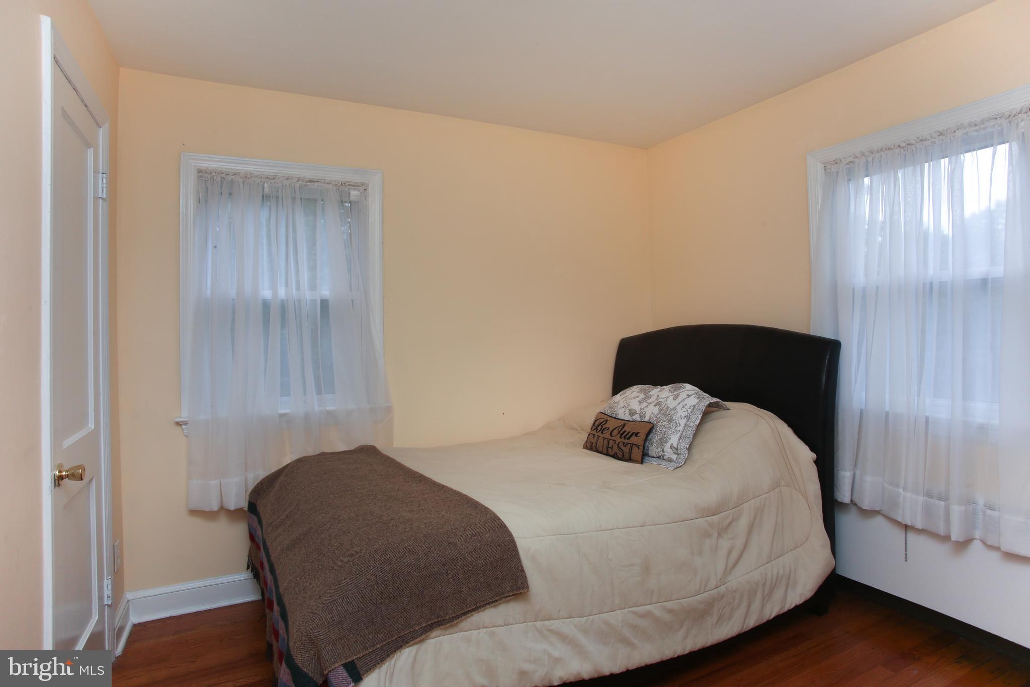 17 Ardsley Road Yardley, PA 19067 - Photo 14 of 20 Bedroom