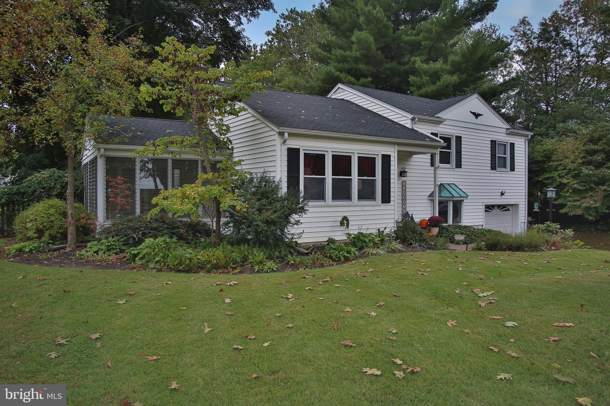 17 Ardsley Road Yardley, PA 19067 - Photo 20 of 20 Front