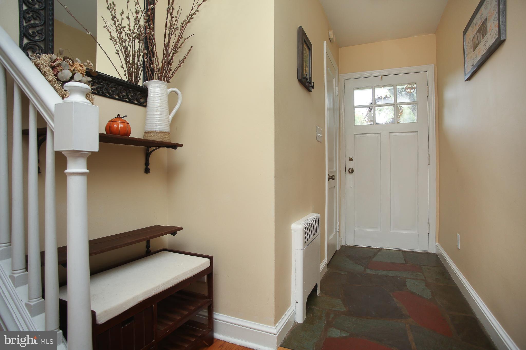 17 Ardsley Road Yardley, PA 19067 - Photo 3 of 20 Foyer