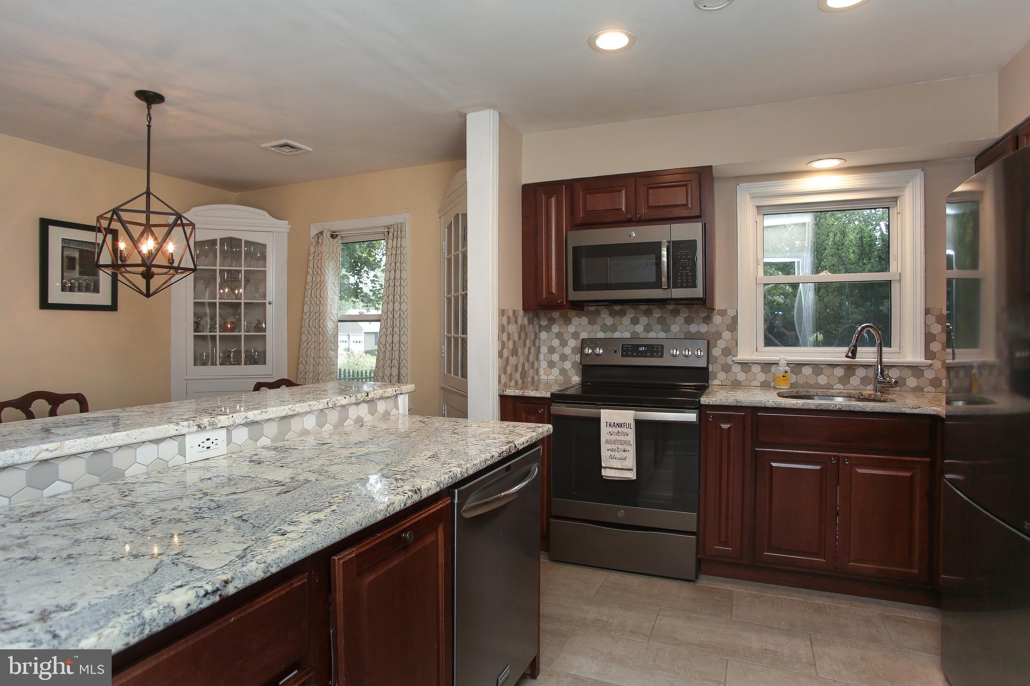 17 Ardsley Road Yardley, PA 19067 - Photo 8 of 20 Kitchen