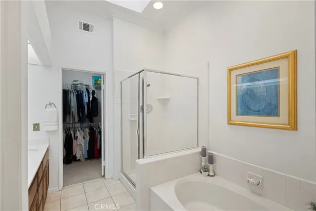 $599,900 | 686 Azure Lane, Unit 2, Corona, CA 92879