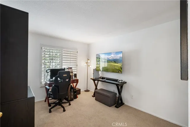$599,900 | 686 Azure Lane, Unit 2, Corona, CA 92879