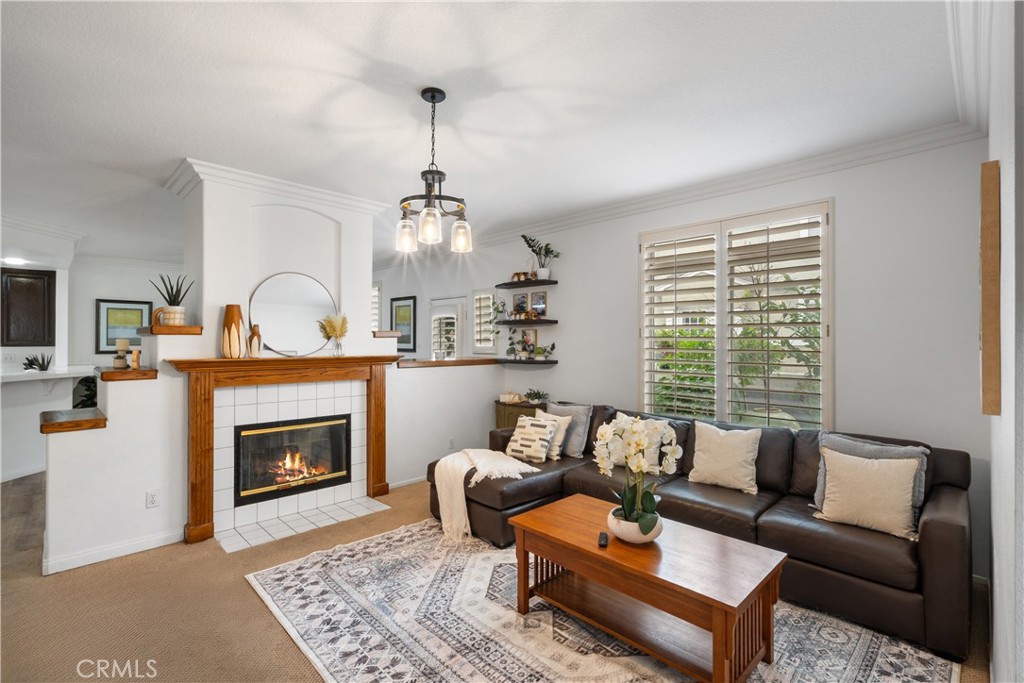 686 Azure Lane, Unit 2 Corona, CA 92879 - Photo 2 of 31