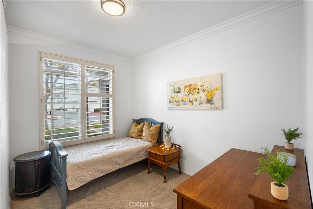 686 Azure Lane, Unit 2 Corona, CA 92879 - Photo 4 of 31