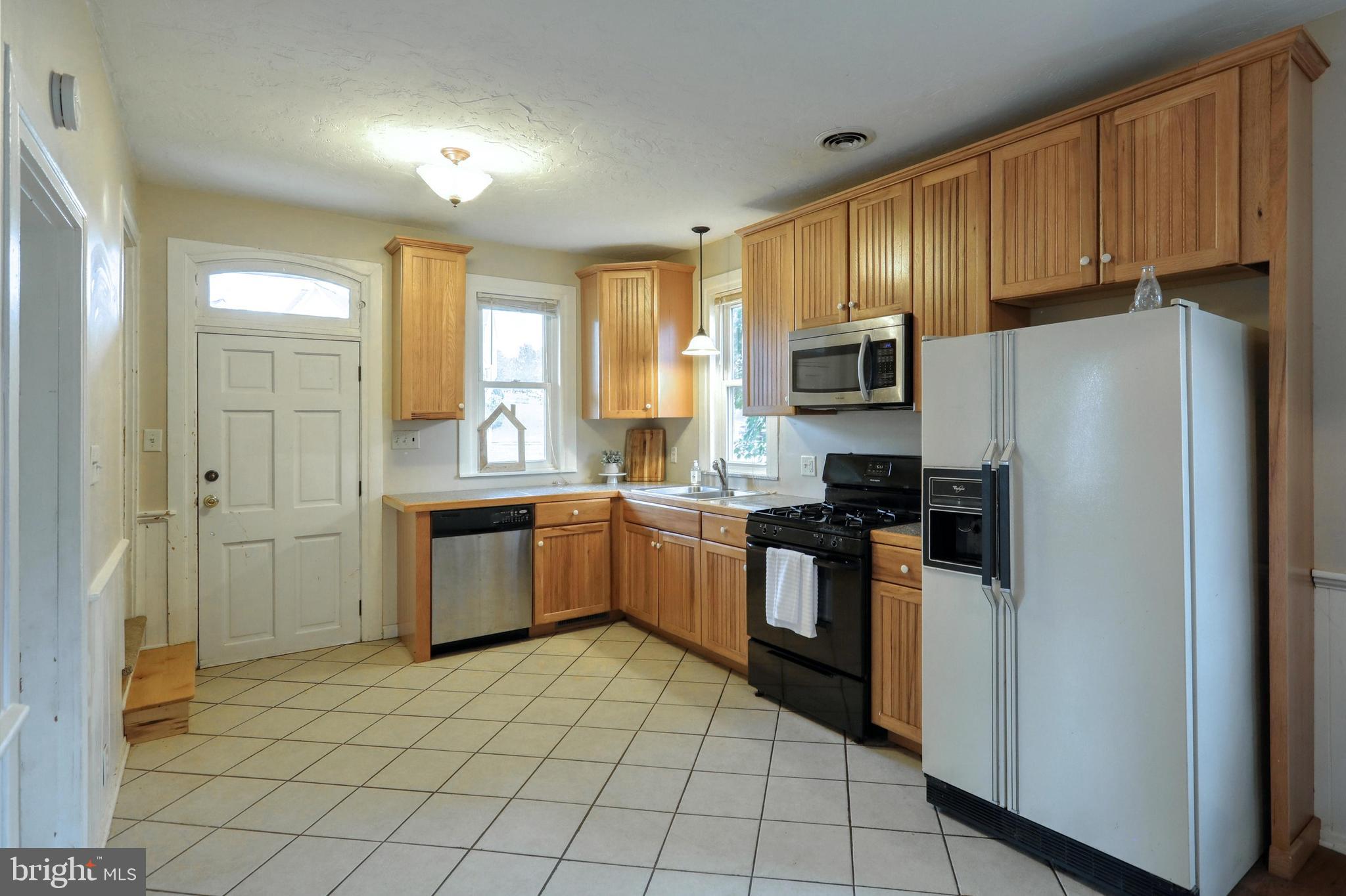 105 Kendale Road Red Lion, PA 17356 - Photo 5 of 40 Gallery Image 5