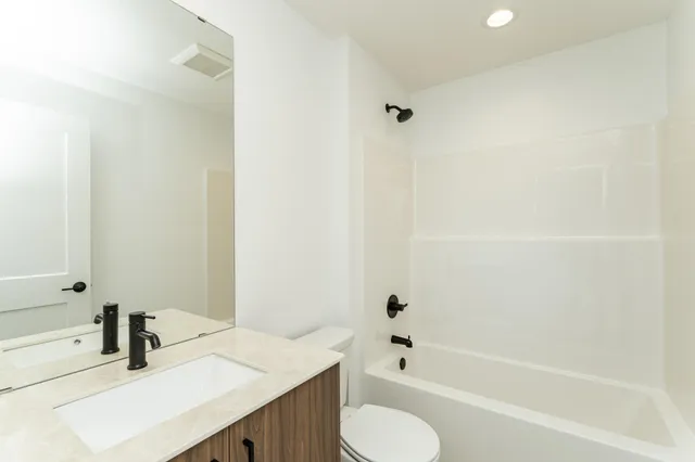 $359,900 | 1085 Century Village Lane Northeast, Rochester, MN 55906