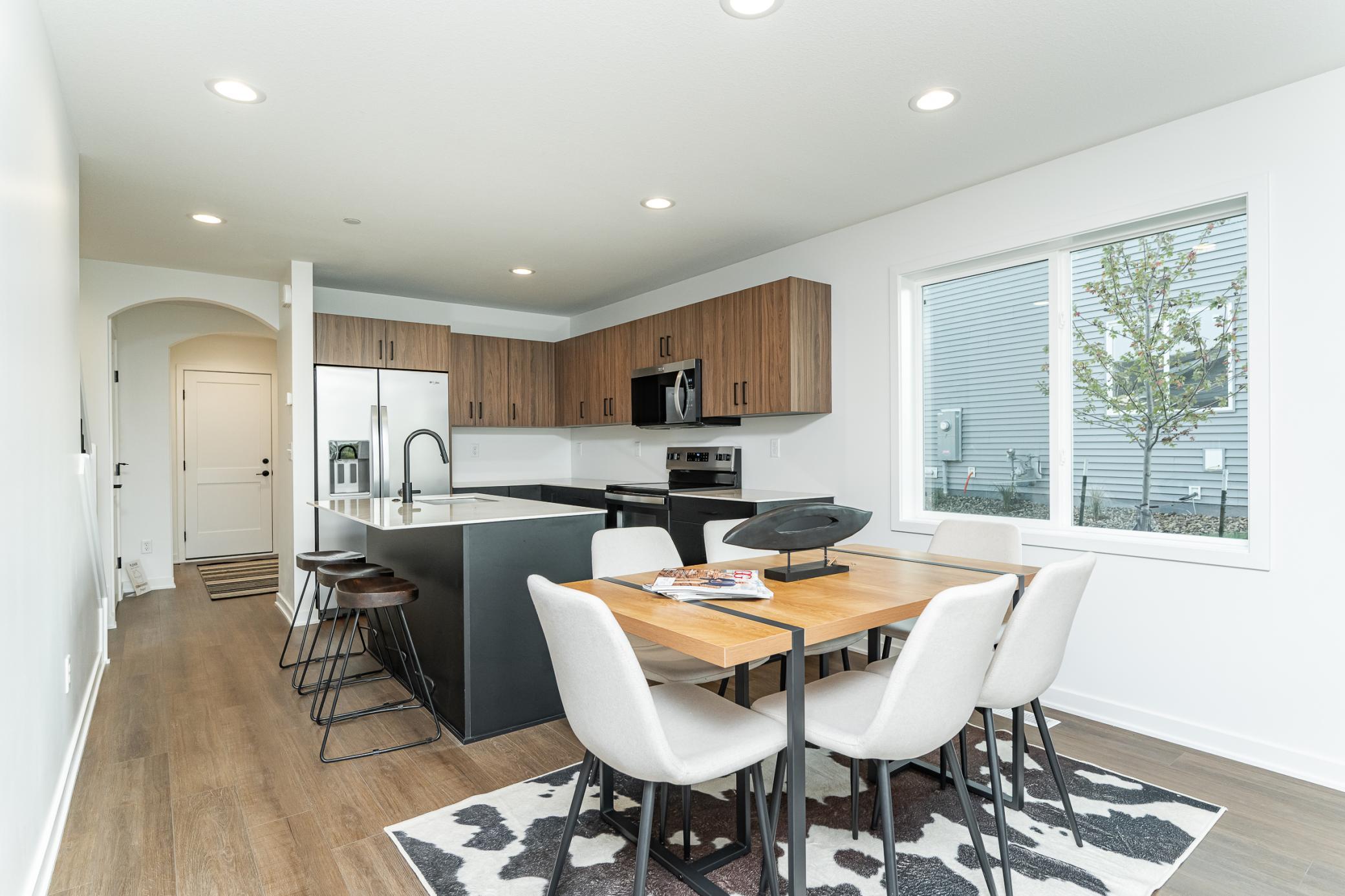 1085 Century Village Lane Northeast Rochester, MN 55906 - Photo 8 of 23