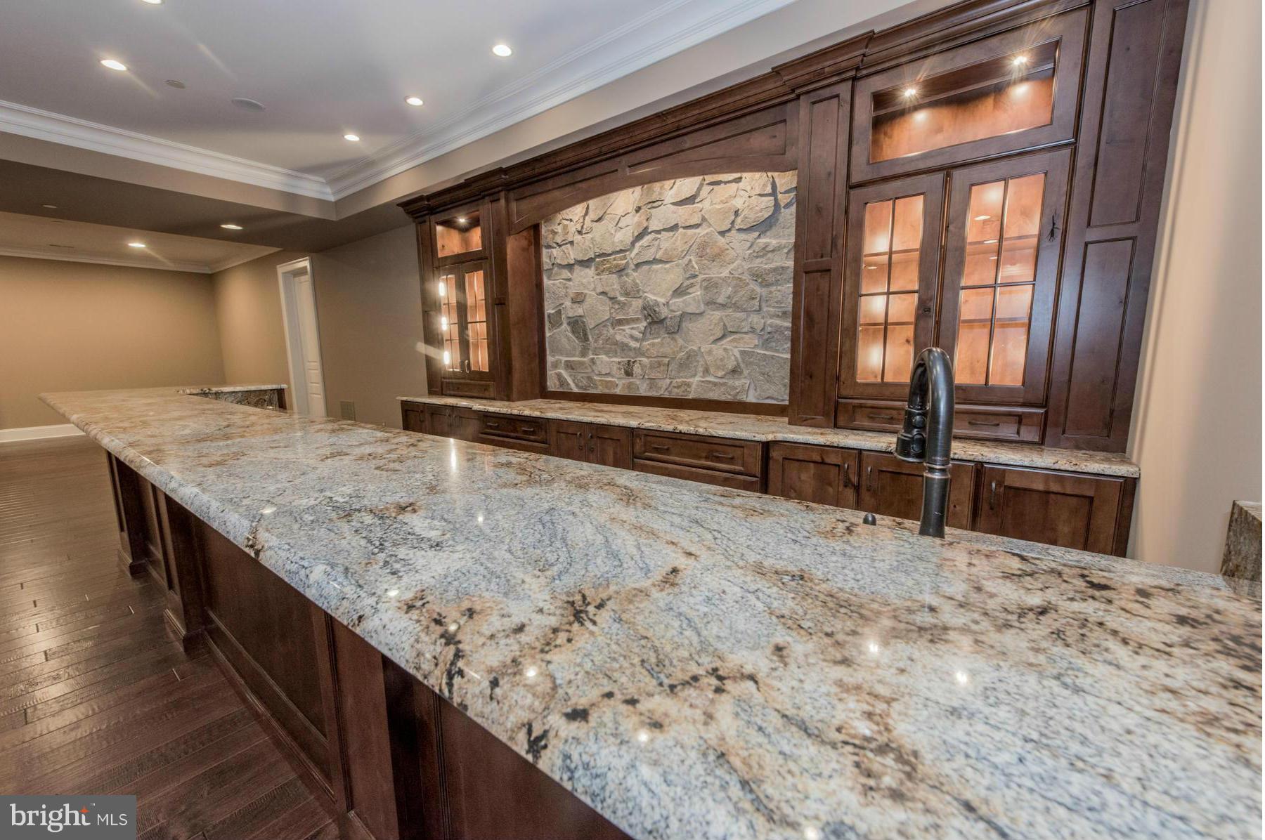 2684 Daisy Road Woodbine, MD 21797 - Photo 24 of 30 Granite-topped wet bar w/dishwasher