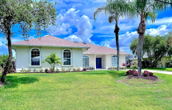 $488,000 | 407 Joy Haven Drive, Sebastian, FL 32958