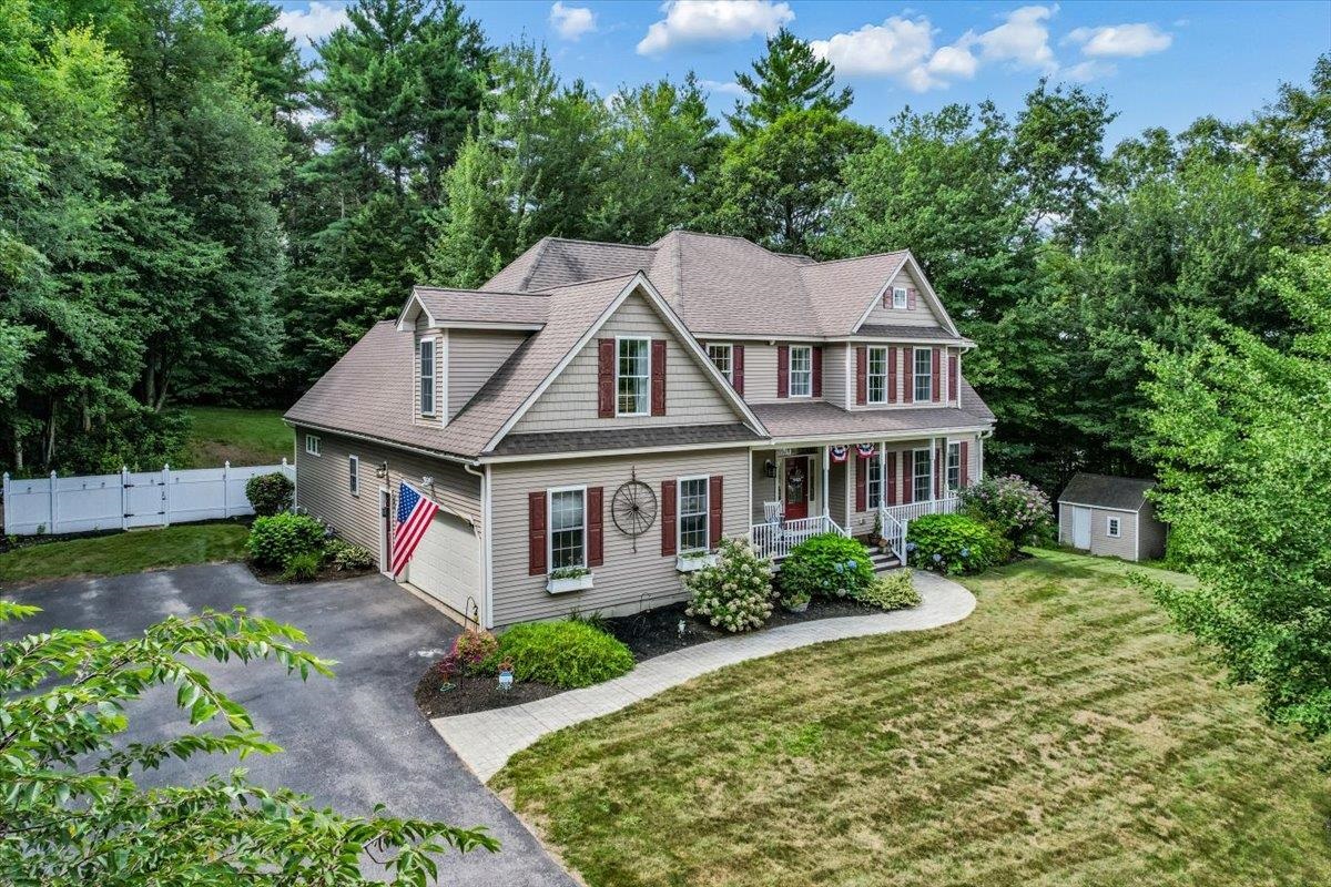 13 Post Road Hooksett, NH 03106 - Photo 3 of 60 Gallery Image 3