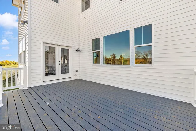 a view of a house with a big yard