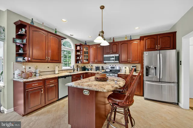 $874,000 | 38 Yarmouth Lane, Downingtown, PA 19335