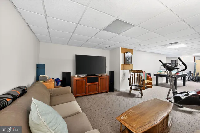 $874,000 | 38 Yarmouth Lane, Downingtown, PA 19335