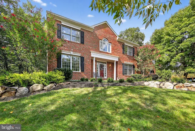 $874,000 | 38 Yarmouth Lane, Downingtown, PA 19335