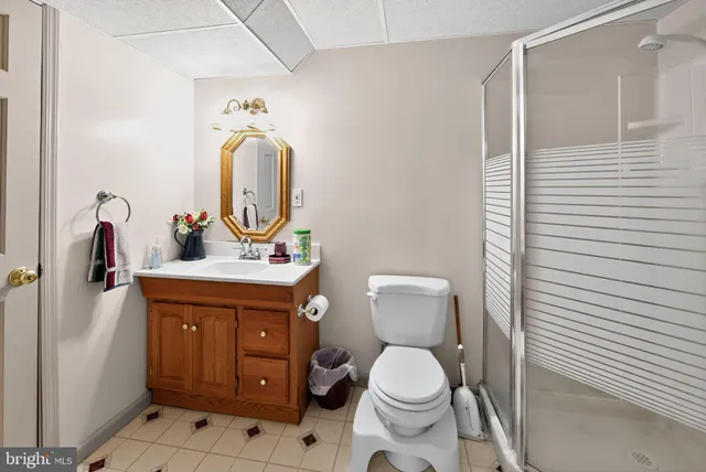 $874,000 | 38 Yarmouth Lane, Downingtown, PA 19335