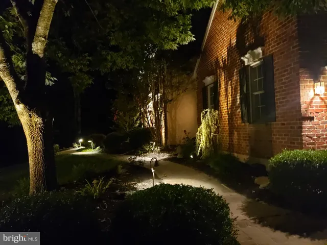 $874,000 | 38 Yarmouth Lane, Downingtown, PA 19335