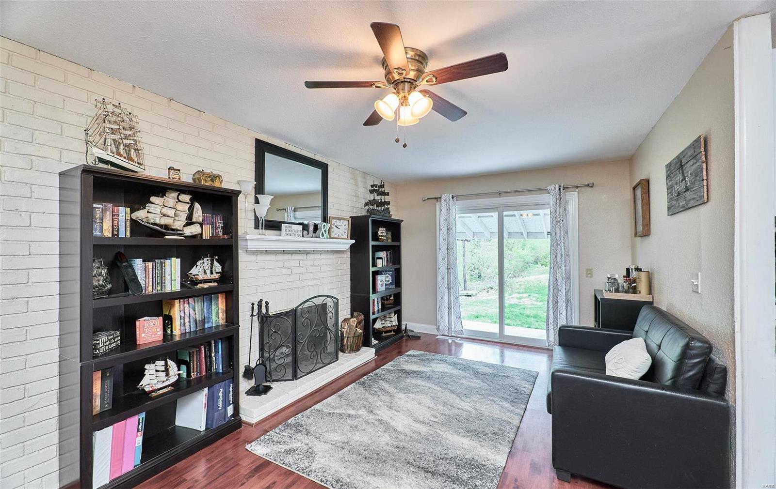 4330 Parker Road Black Jack, MO 63033 - Photo 2 of 38