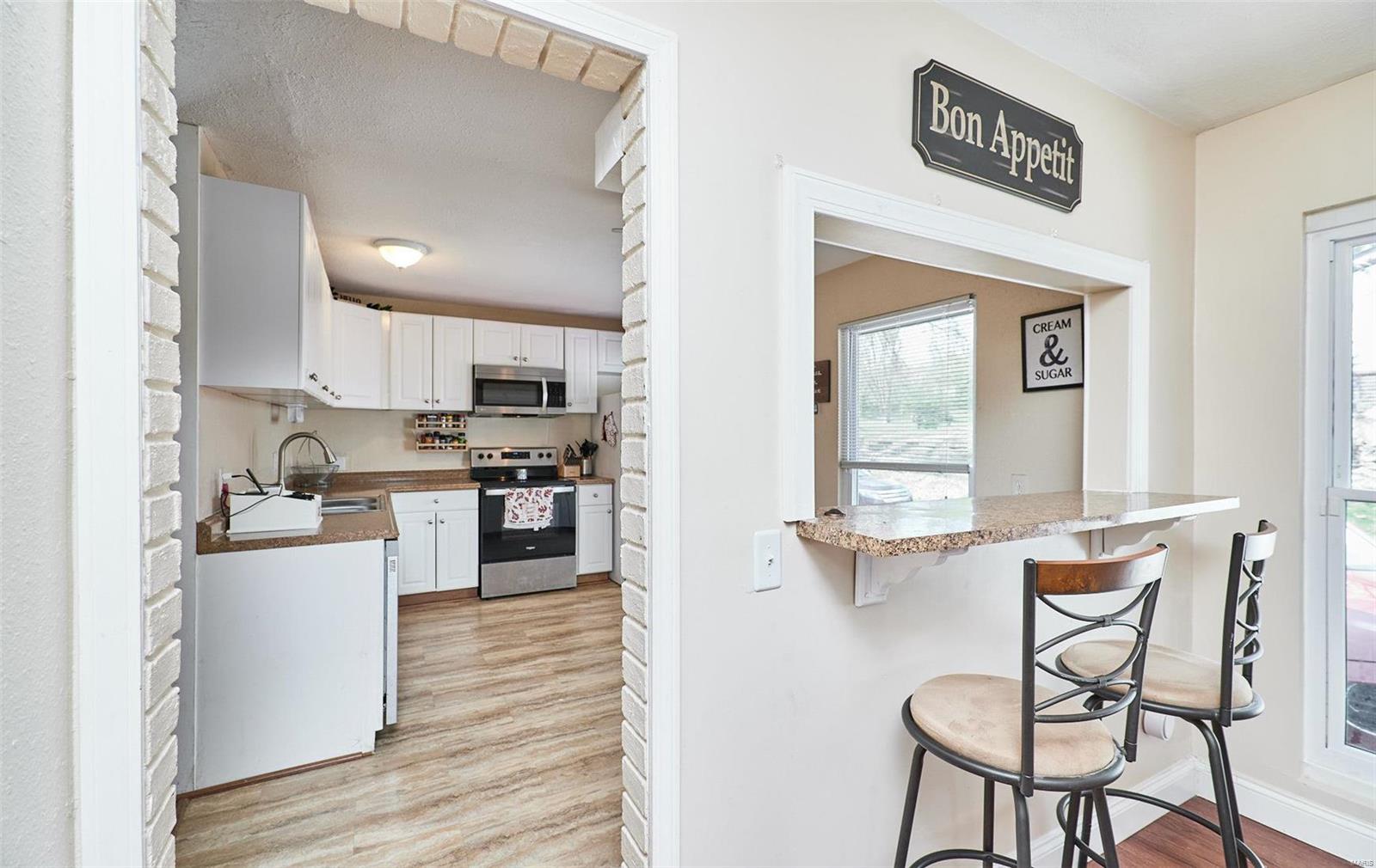 4330 Parker Road Black Jack, MO 63033 - Photo 16 of 38