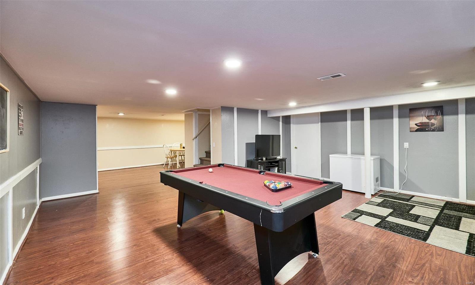 4330 Parker Road Black Jack, MO 63033 - Photo 5 of 38