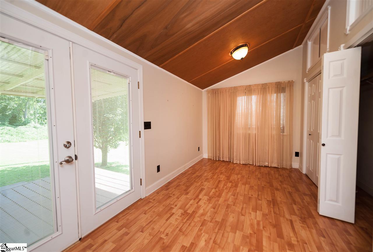 129 State Rd S-42-7202 Woodruff, SC 29388 - Photo 21 of 31 Main Floor