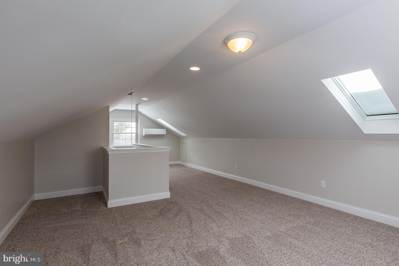 1337 Newport Road Manheim, PA 17545 - Photo 29 of 41 Gallery Image 29