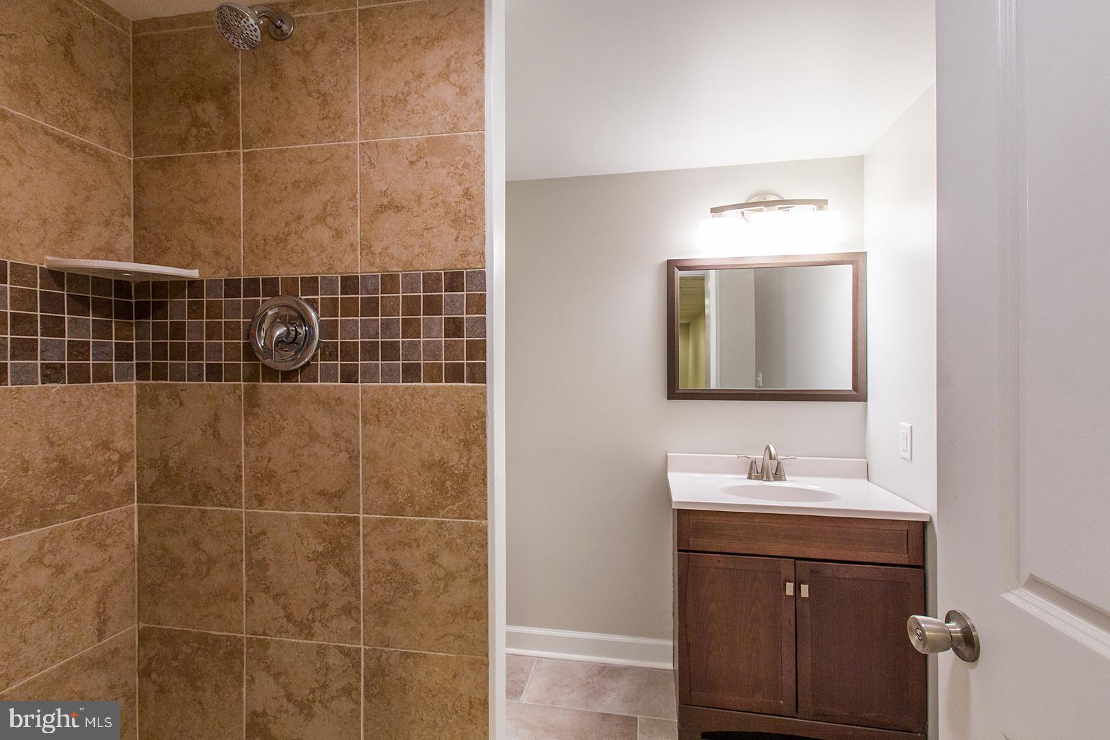 1337 Newport Road Manheim, PA 17545 - Photo 33 of 41 Gallery Image 33