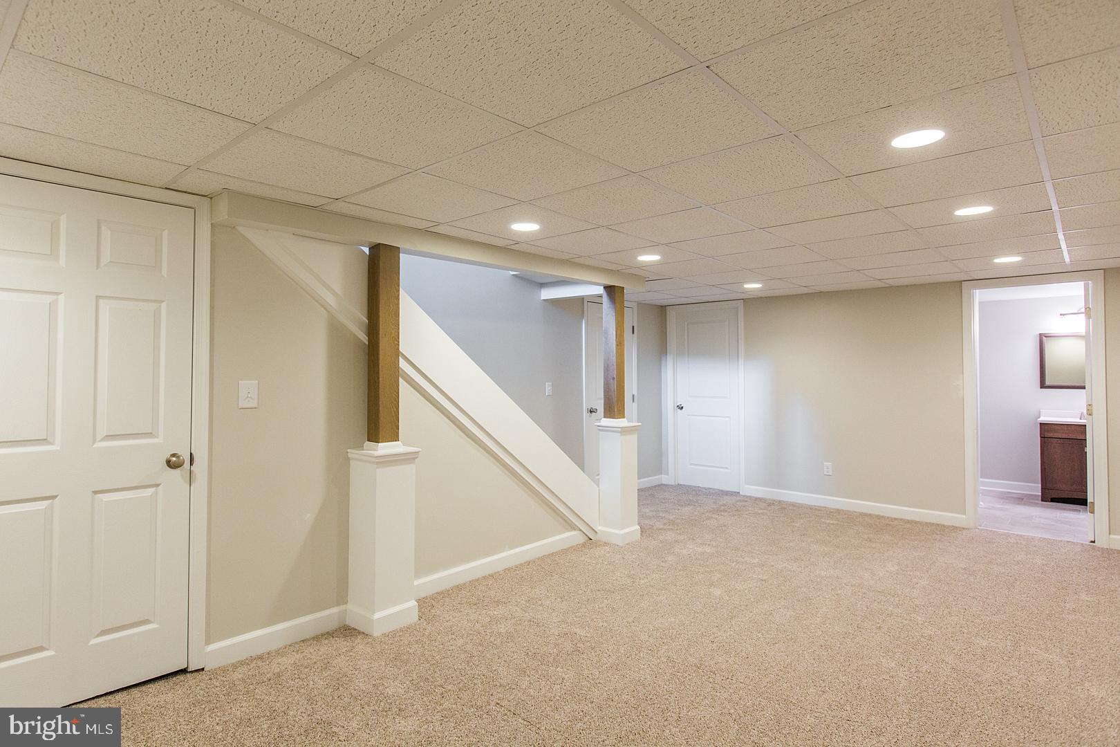 1337 Newport Road Manheim, PA 17545 - Photo 34 of 41 Gallery Image 34