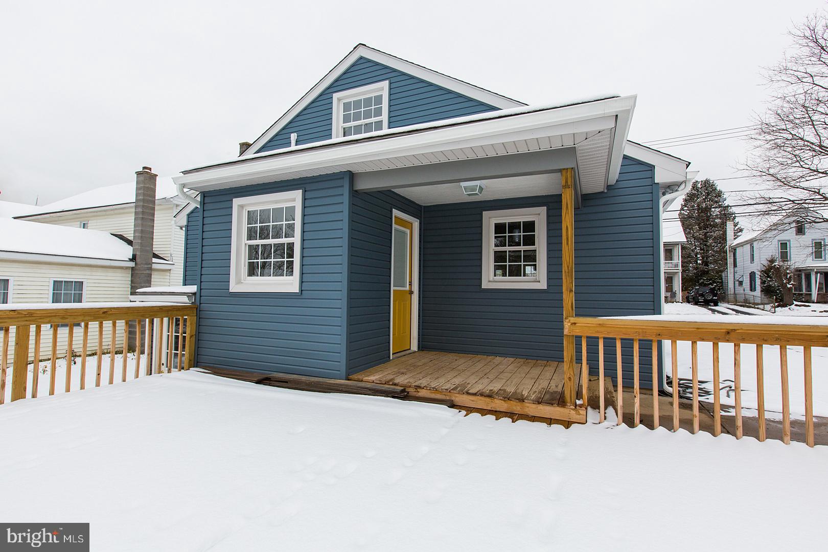 1337 Newport Road Manheim, PA 17545 - Photo 9 of 41 Gallery Image 9