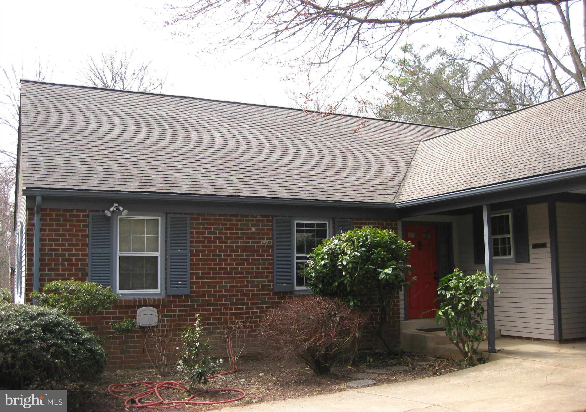 1514 Stuart Road Herndon, VA 20170 - Photo 2 of 20 Exterior (Front)