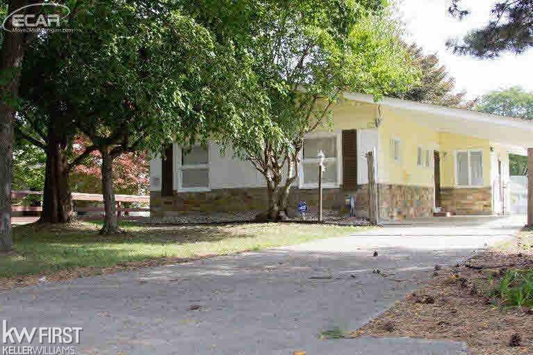 3525 Miller Road Flint, MI 48503 - Photo 1 of 36 20450592.JPG