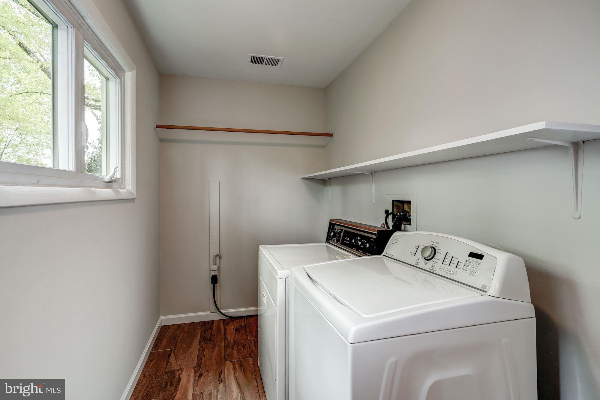 2013 Dundee Road Rockville, MD 20850 - Photo 24 of 31 Laundry Room