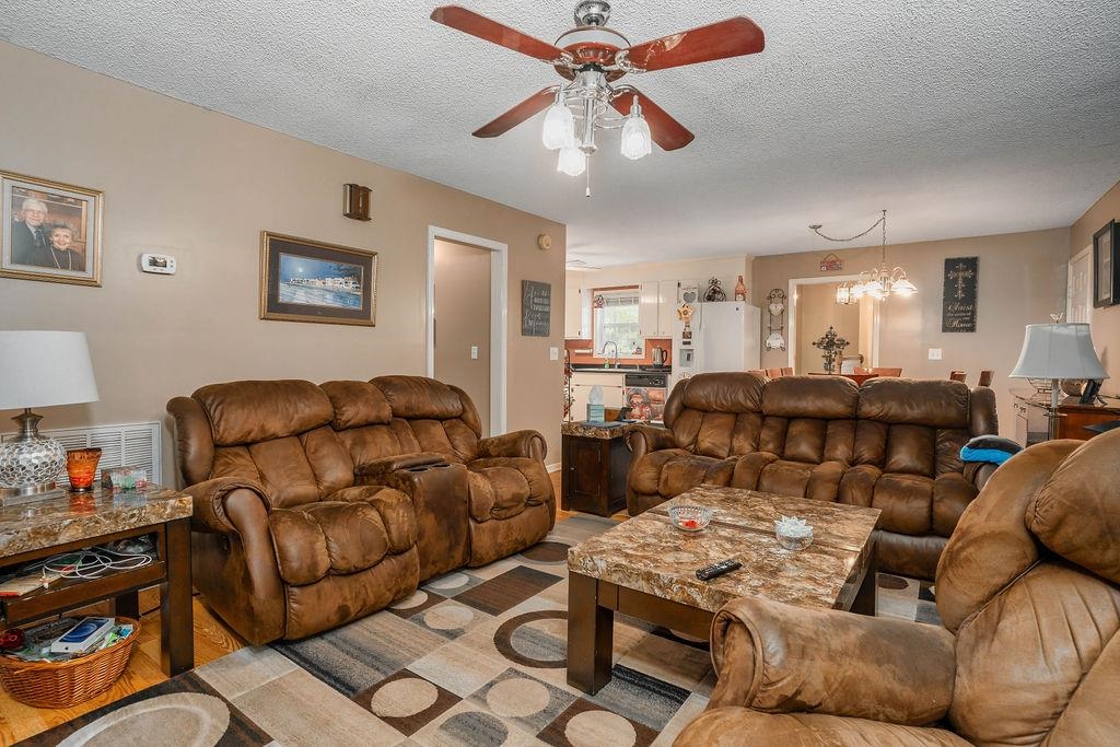 1215 Chumley Road Woodruff, SC 29388 - Photo 22 of 40