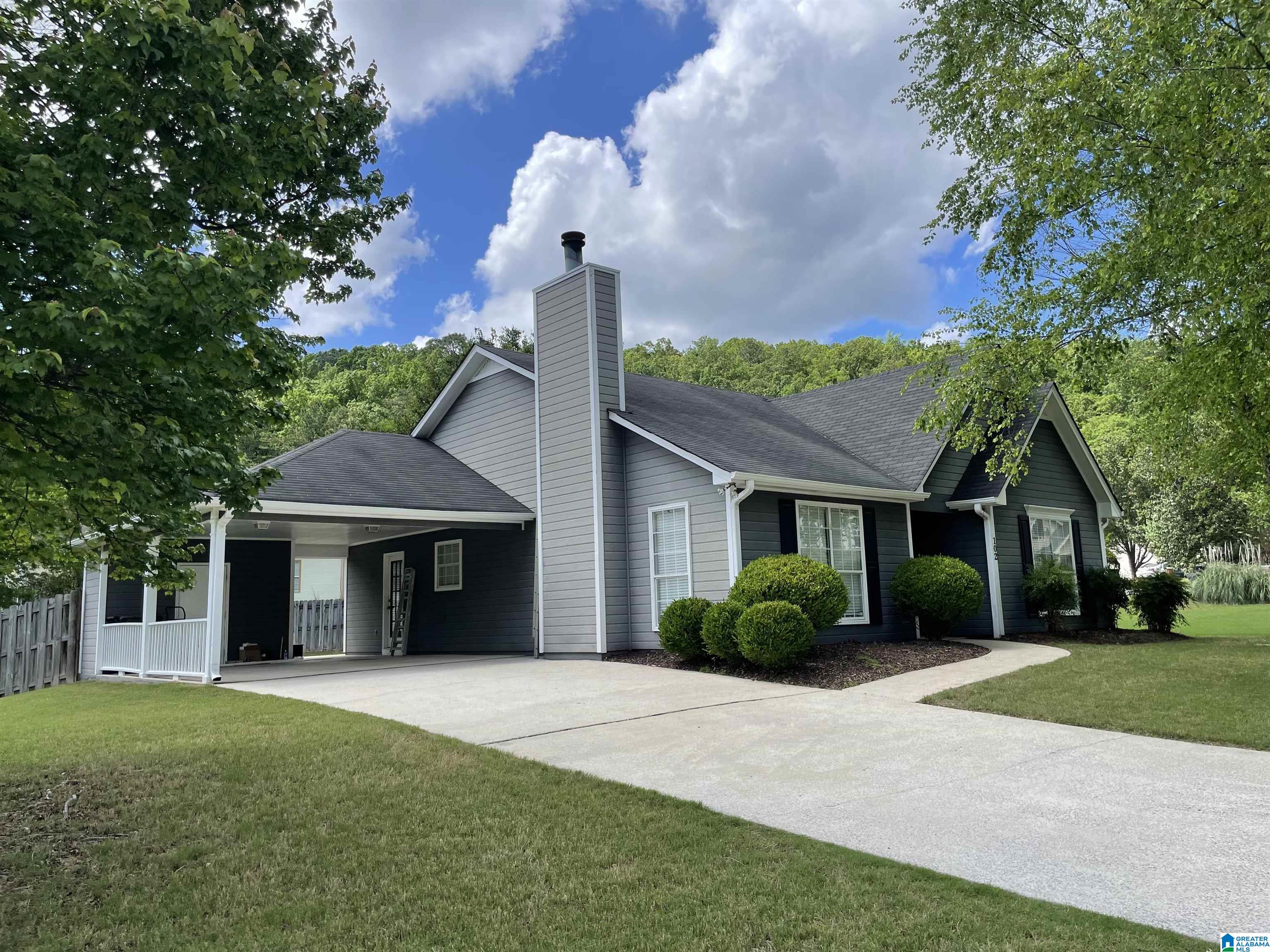 102 Brookhollow Way Pelham, AL 35124 - Photo 2 of 19