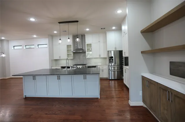 $3,500 | 4215 Lillian Street, Houston, TX 77007