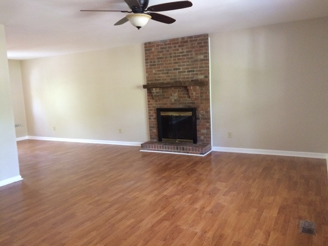 918 Valetta Road Durham, NC 27712 - Photo 8 of 21 Photo 8
