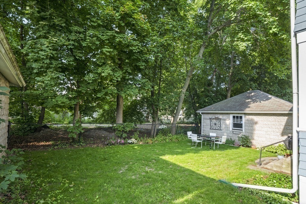 17 Flint Road, Unit 17 Watertown, MA 02472 - Photo 23 of 30 Gallery Image 23