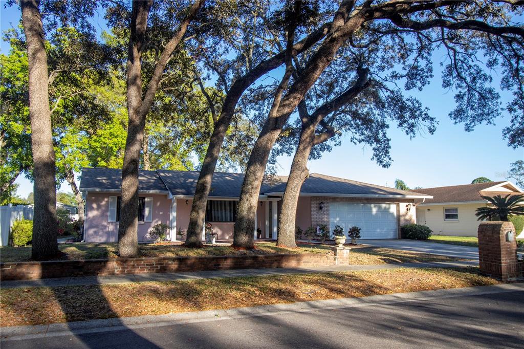 613 Andrew Street Altamonte Springs, FL 32714 - Photo 7 of 56 Gallery Image 7