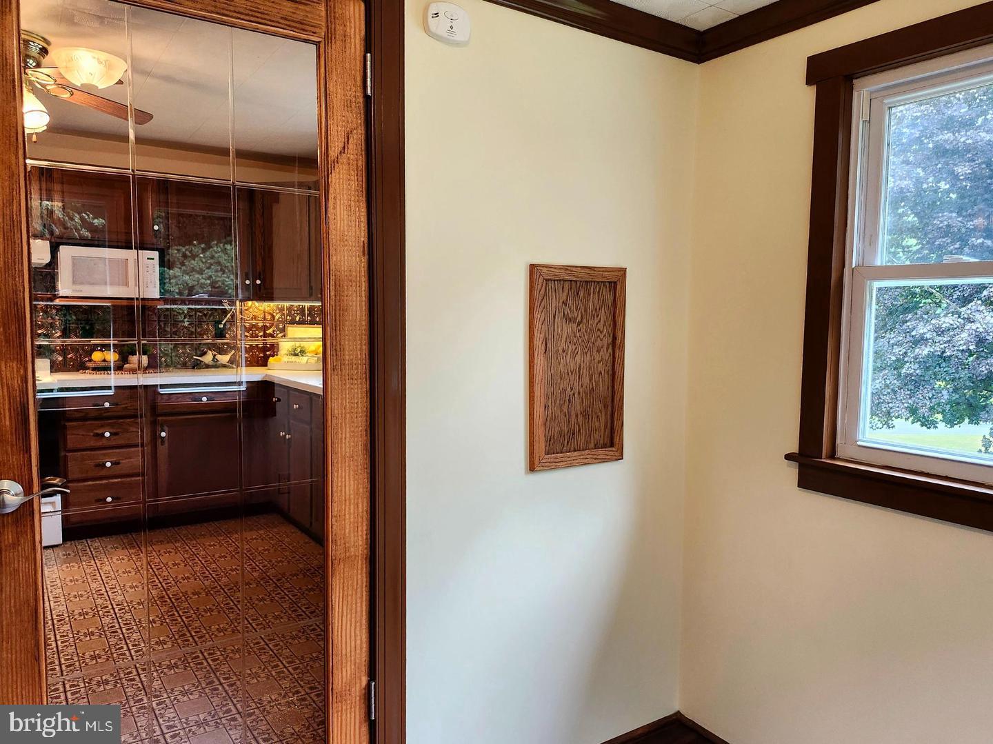 143 Swopes Valley Road Pine Grove, PA 17963 - Photo 9 of 39 Entrance to Kitchen