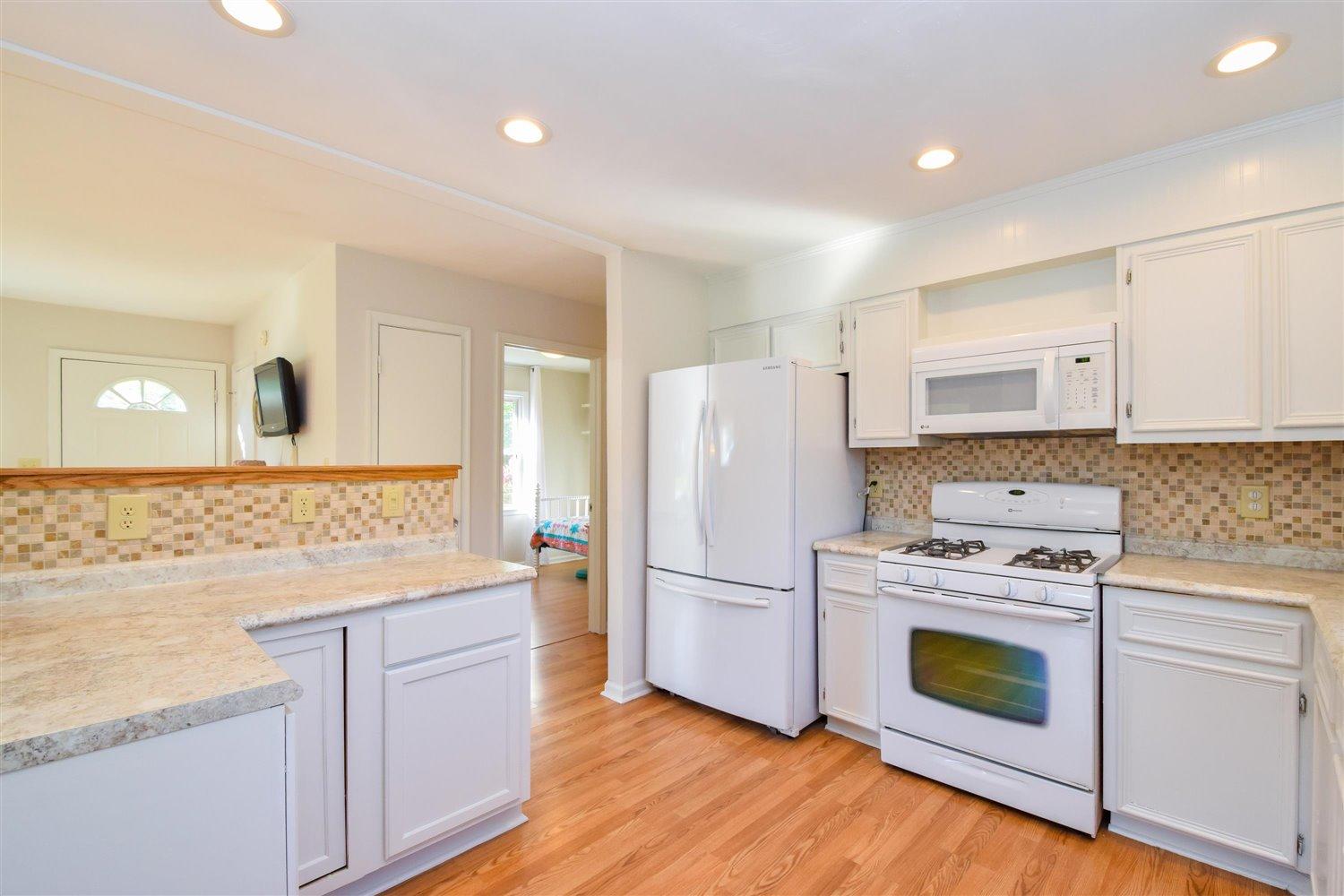 850 North Mill Road Salem, VA 24153 - Photo 7 of 28 07-850 North Mill-7