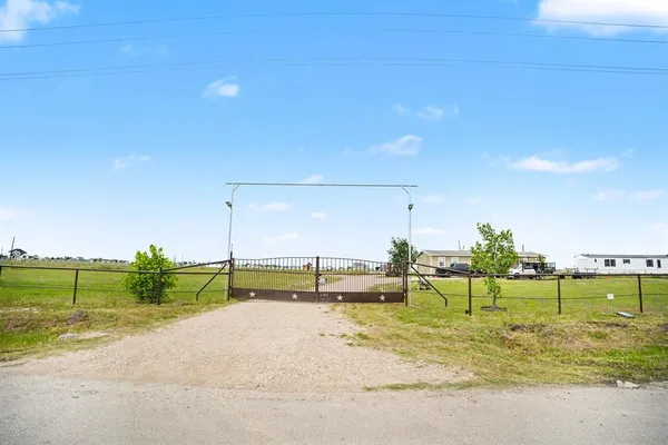 $559,900 | 4780 County Road 4101, Kaufman, TX 75142