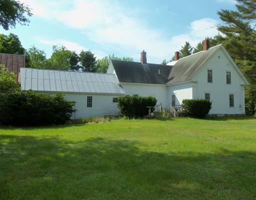 822 Whittier Road Farmington, ME 04938 - Photo 8 of 25 Exterior Back.
