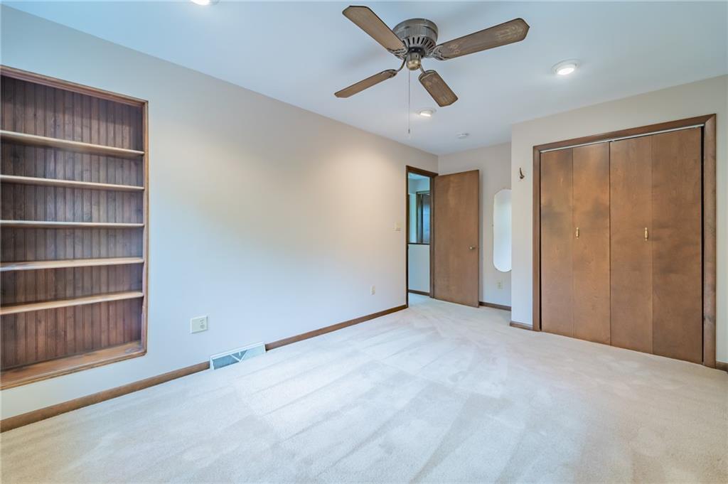 140 Ridgeview Drive Monroeville, PA 15146 - Photo 14 of 25 Gallery Image 14