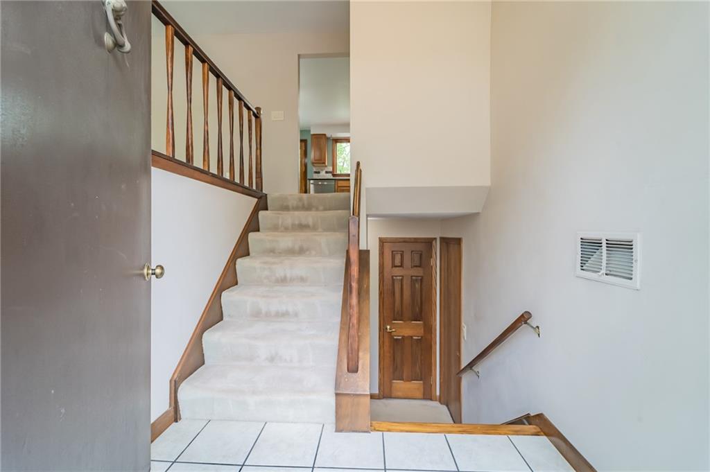 140 Ridgeview Drive Monroeville, PA 15146 - Photo 16 of 25 Gallery Image 16