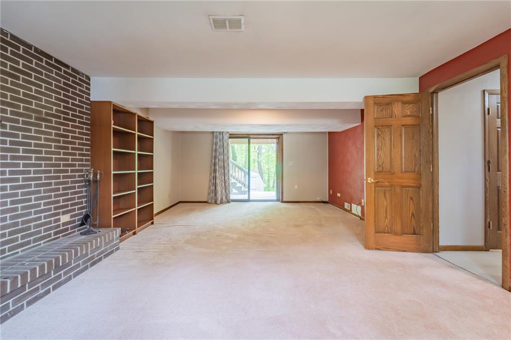 140 Ridgeview Drive Monroeville, PA 15146 - Photo 18 of 25 Gallery Image 18