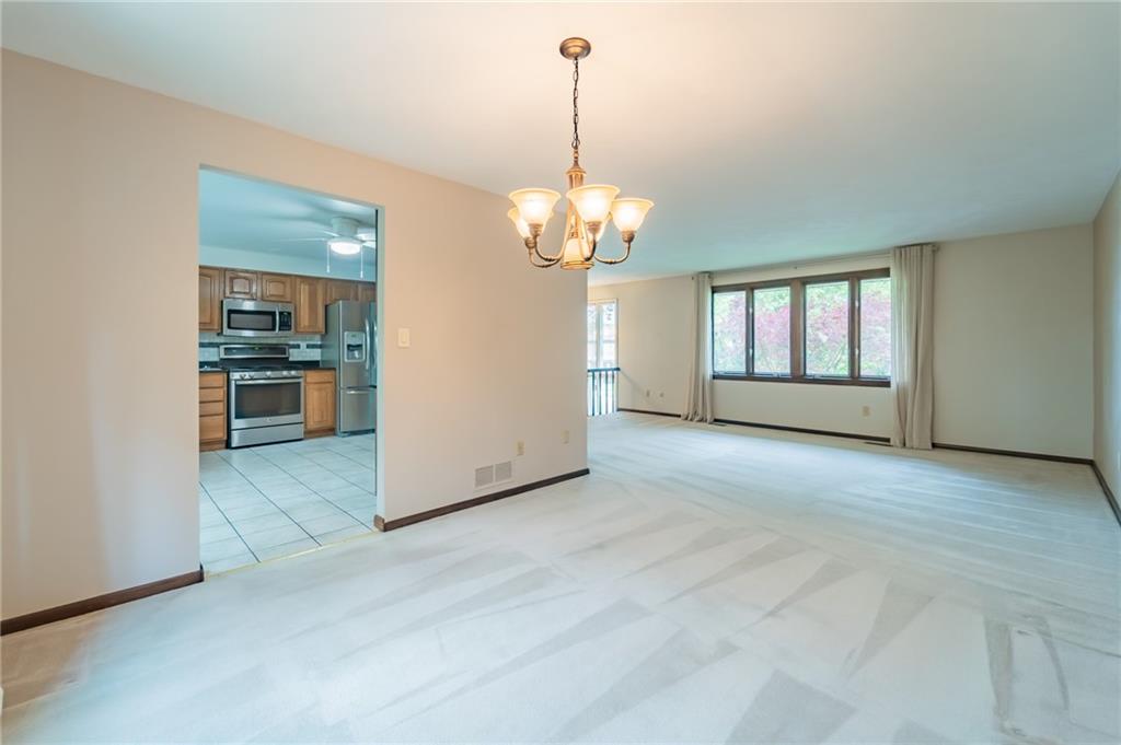 140 Ridgeview Drive Monroeville, PA 15146 - Photo 3 of 25 Gallery Image 3